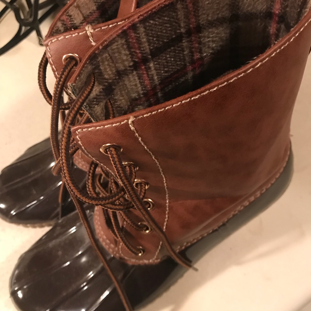 Duck Boots